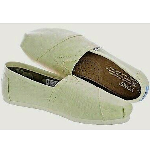 Toms Shoes - TOMS Women Classics Natural Light Mint Canvas Original size 5